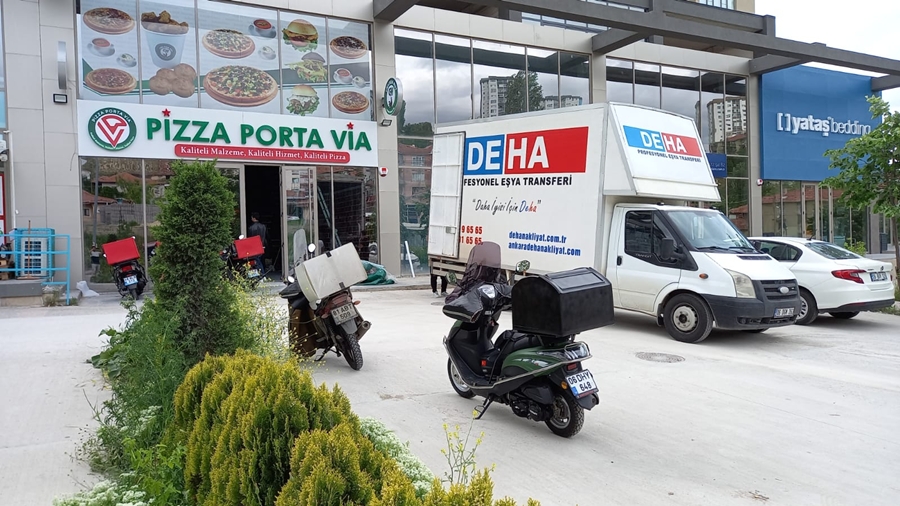 Küçük Kamyonet Nakliye Aracı